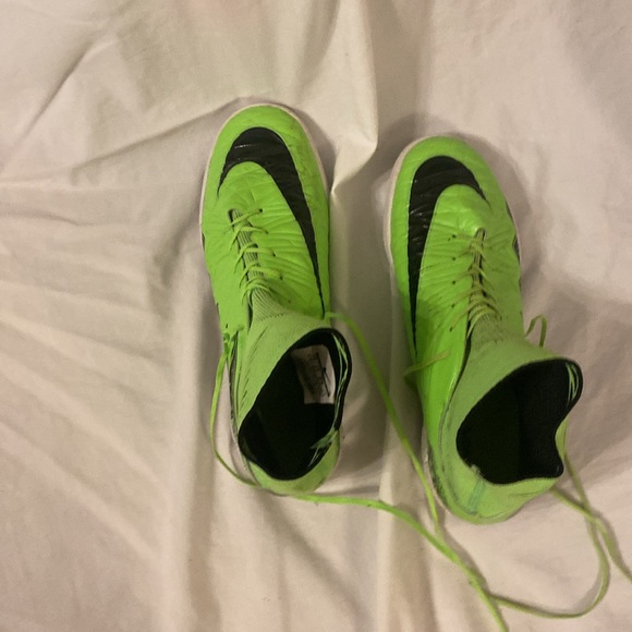 HYPERVENOMX PROXIMO TF GREEN STRIKE BLACK VOLT - Picture 7 of 7